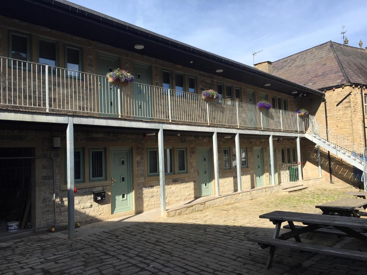 Swans Nest Aparthotel Holmfirth Eksteriør bilde